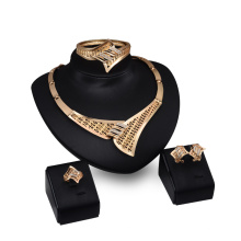 India Custom Gold Women 4 Piece Jewelry Sets (C-XSST0037)